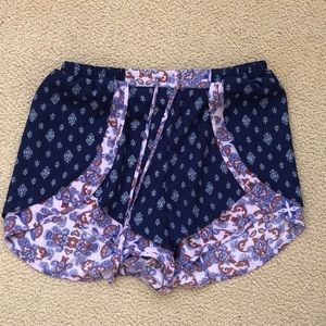 Flowy shorts